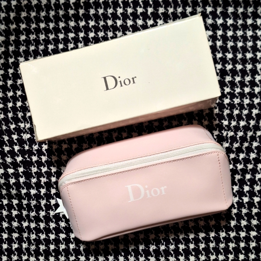 Christian Dior Cosmetic Pouch Case + samples NEW Soft Pink